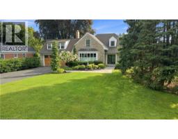 8 TUTELA HEIGHTS Road, Brantford, Ontario