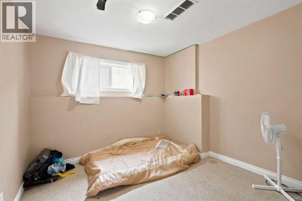 20 Saddlefield Road Ne, Calgary, Alberta  T3J 4Z8 - Photo 24 - A2324452