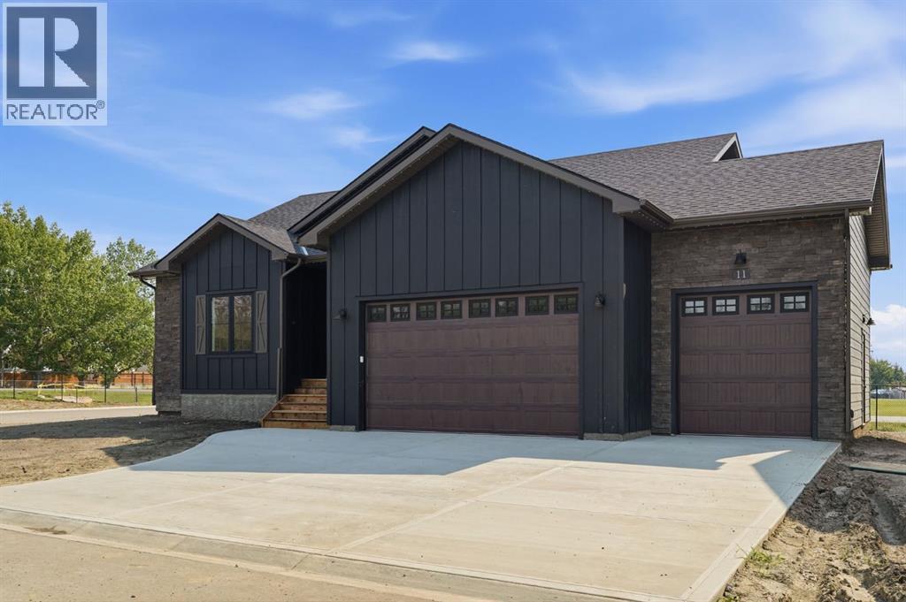 11 Lackner Road, Carstairs, Alberta  T0M 0N0 - Photo 4 - A2342281