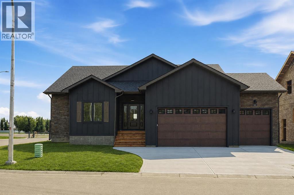 11 Lackner Road, Carstairs, Alberta  T0M 0N0 - Photo 1 - A2342281