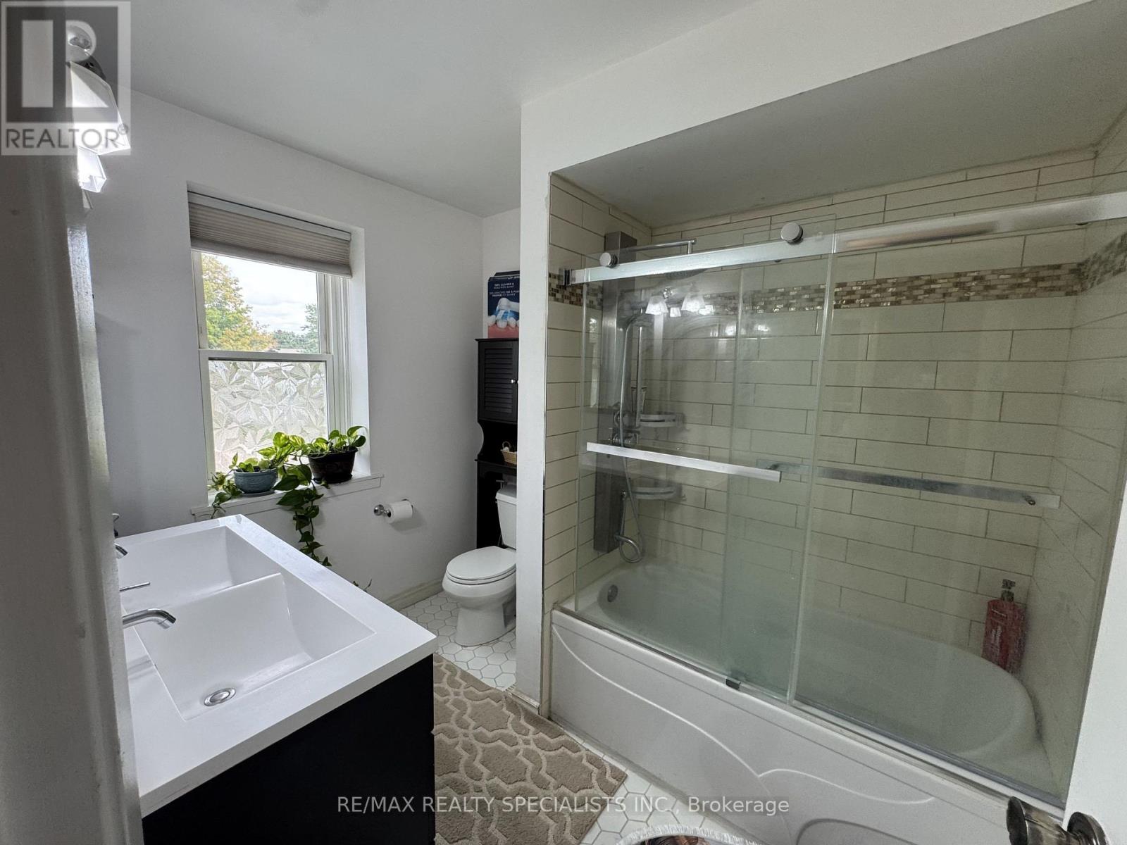 2849 Oslo Crescent, Mississauga, Ontario  L5N 1Z8 - Photo 11 - W13716342