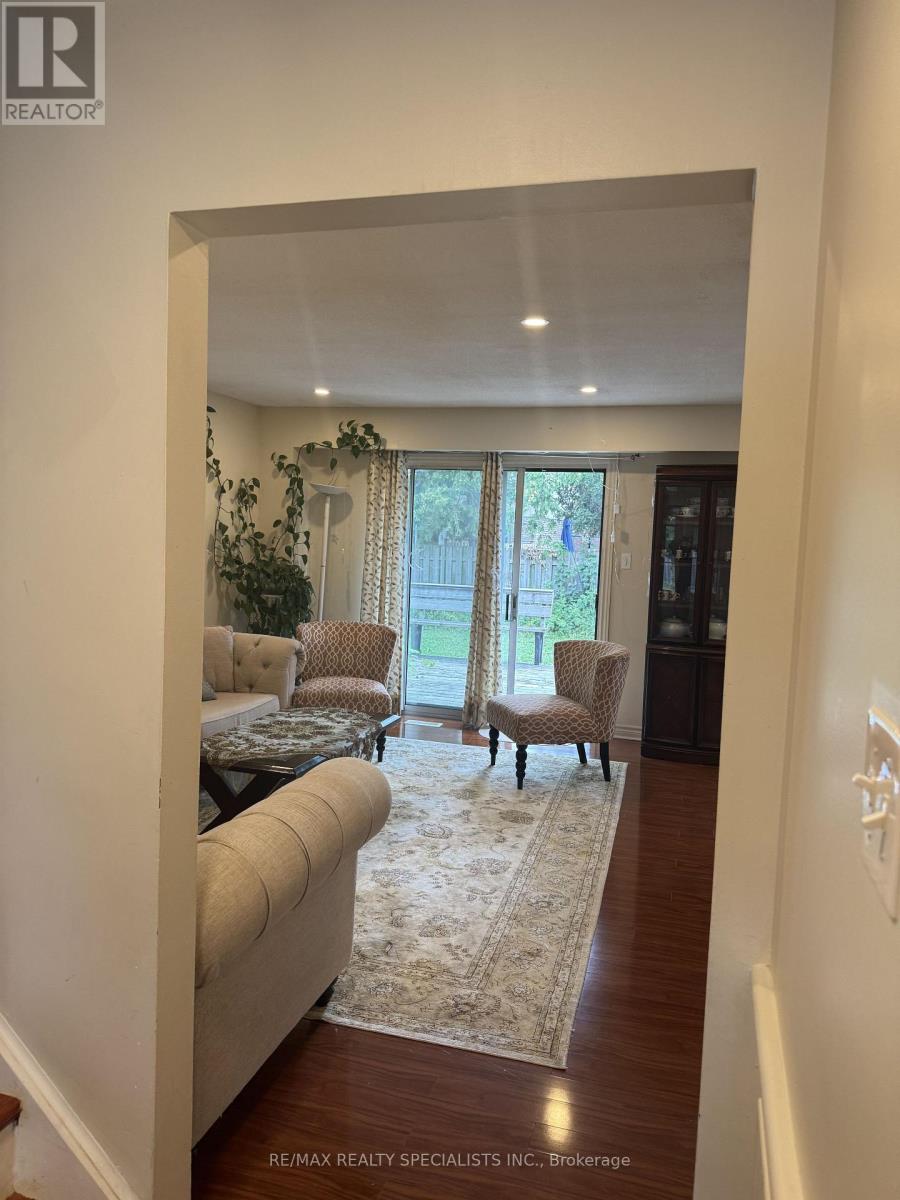 2849 Oslo Crescent, Mississauga, Ontario  L5N 1Z8 - Photo 7 - W13716342