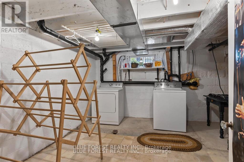 21948 Adelaide Street N, Middlesex Centre, Ontario  N0M 1C0 - Photo 23 - X13745154
