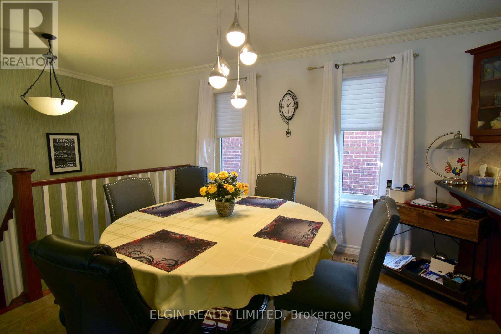 30 Peach Tree Boulevard, St. Thomas, Ontario  N5R 0B5 - Photo 8 - X13745242