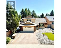 42 Ridgewood Boulevard W, Lethbridge, Alberta