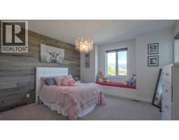 593 Harrogate Lane, Kelowna, British Columbia  V1V 3A5 - Photo 11 - 10388971