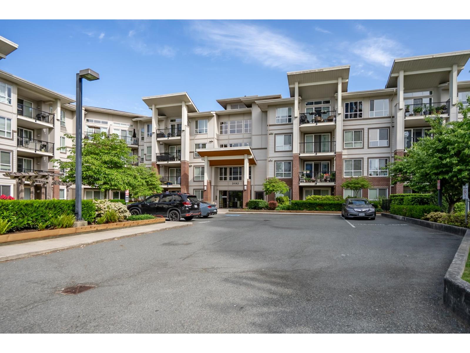 303 3192 GLADWIN ROAD, abbotsford, British Columbia