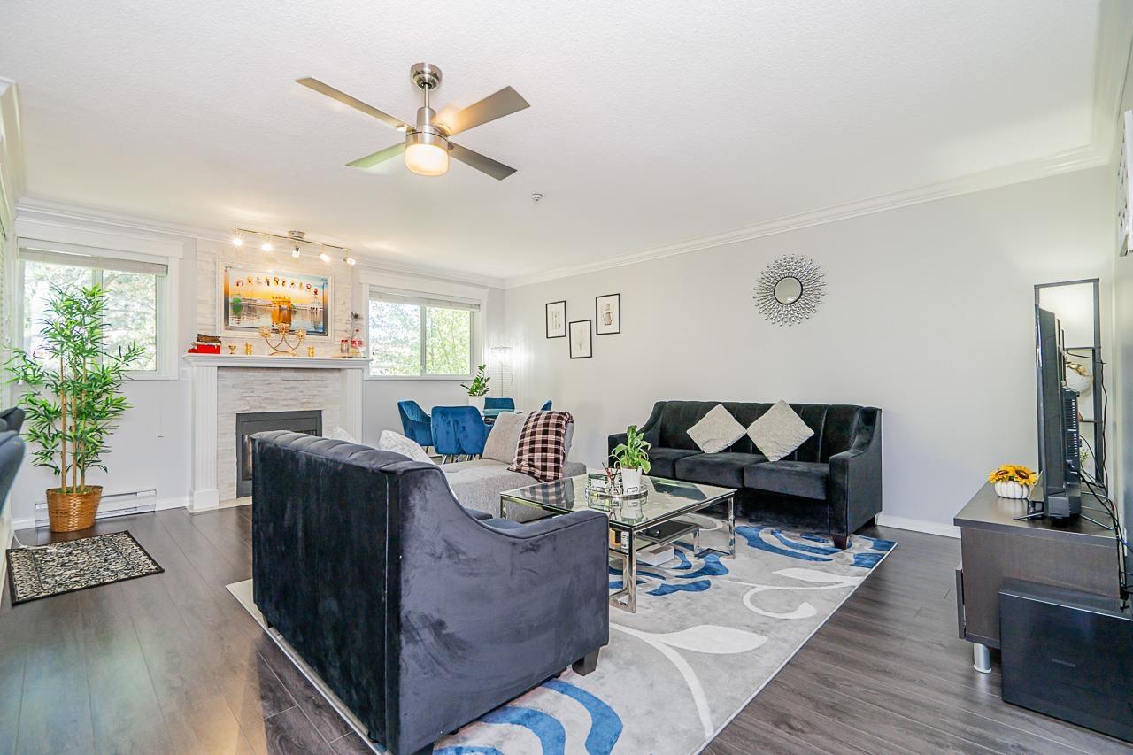 313 13727 74 Avenue, Surrey, British Columbia  V3W 0M7 - Photo 3 - R3160718