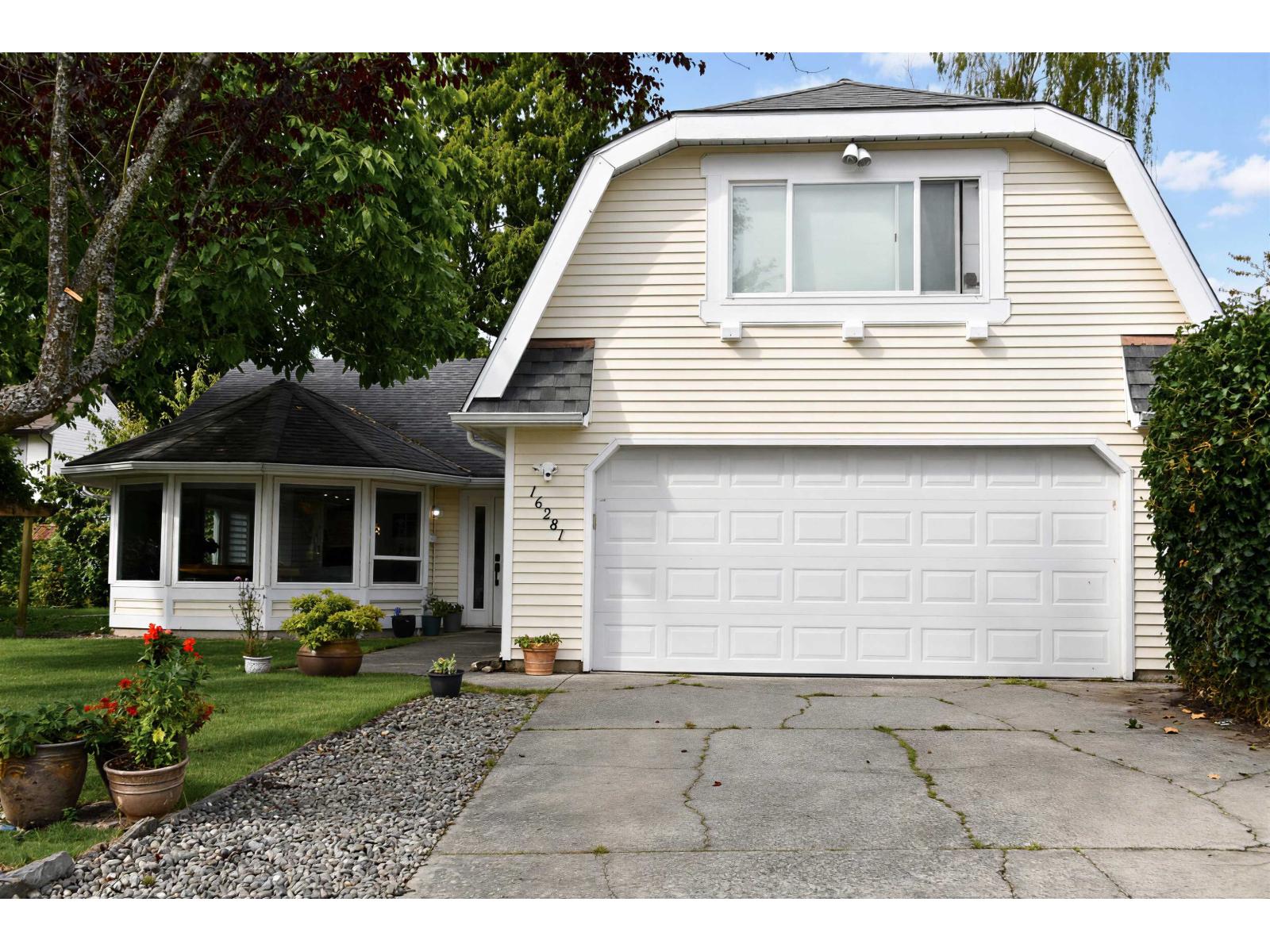 16281 11 Avenue, Surrey, British Columbia  V4A 7W9 - Photo 2 - R3160942