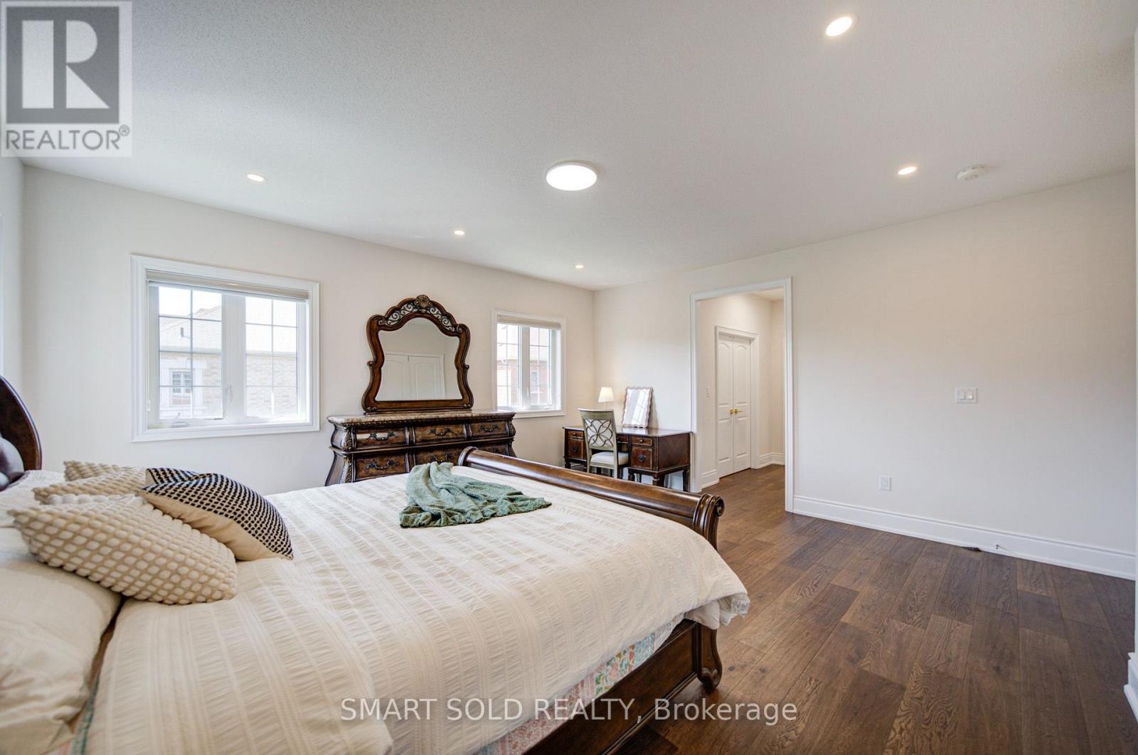 3178 Buttonbush Trail, Oakville, Ontario  L6H 0T4 - Photo 29 - W13743874