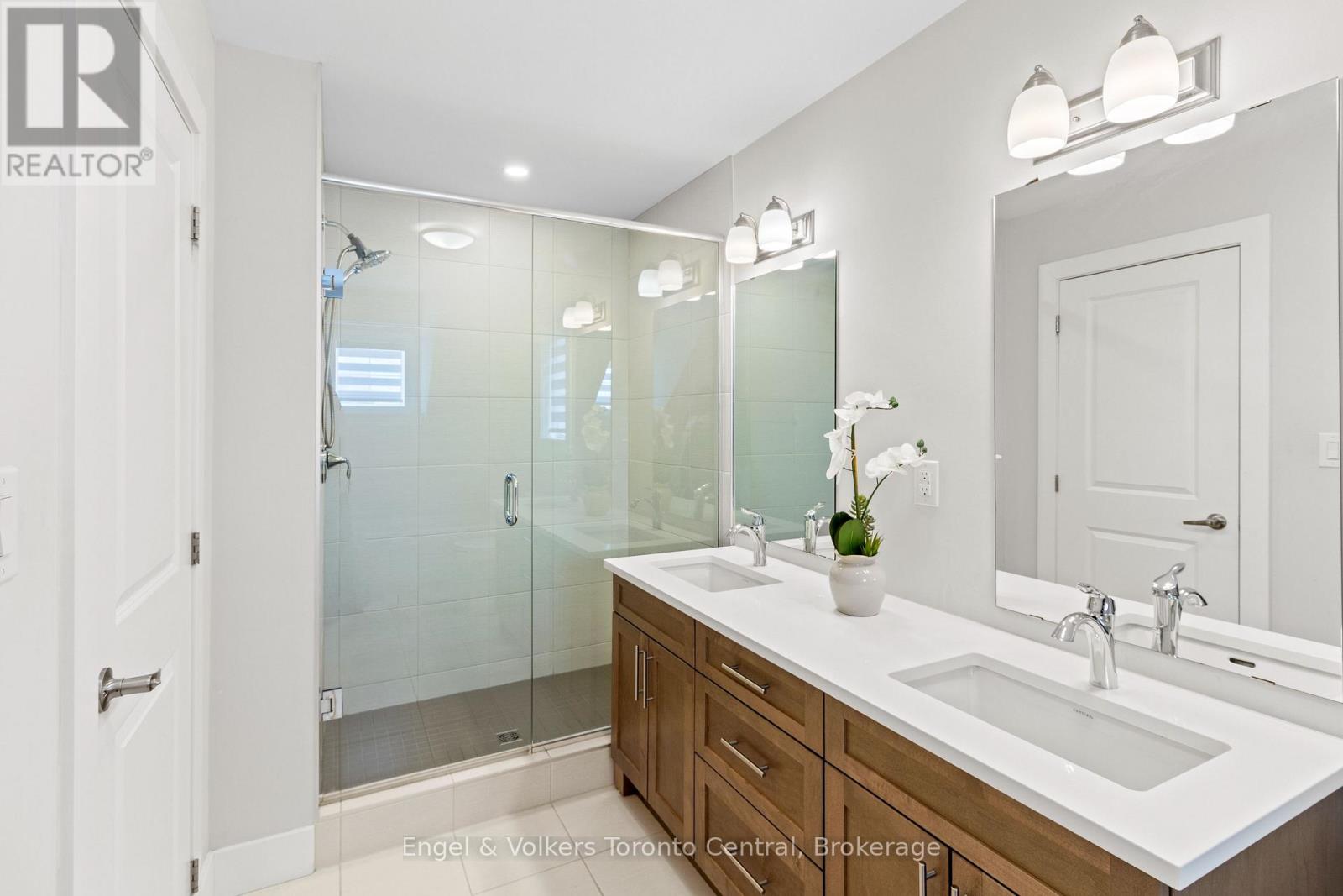 145 Sycamore Street, Blue Mountains, Ontario  L9Y 4E4 - Photo 28 - X13745120