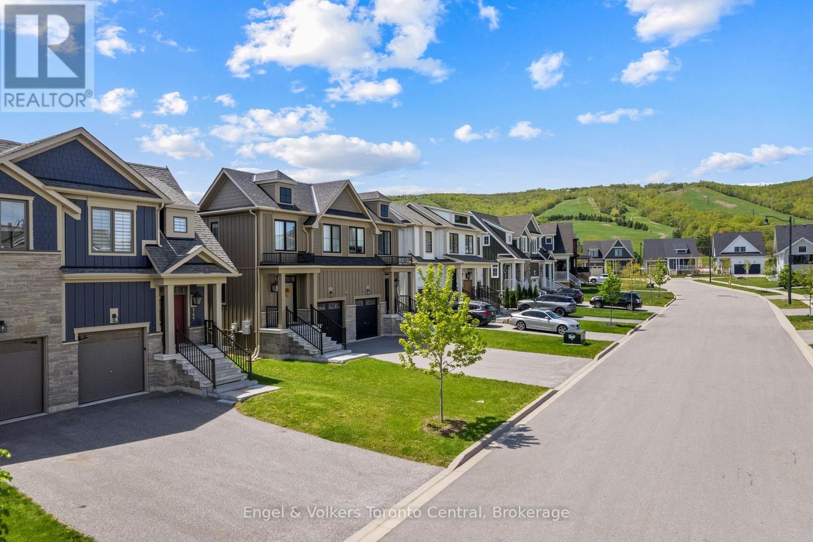 145 Sycamore Street, Blue Mountains, Ontario  L9Y 4E4 - Photo 4 - X13745120