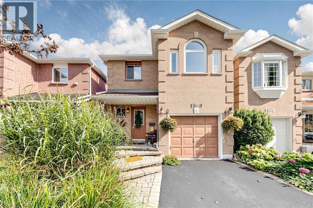1380 HAZEL MCCLEARY Drive, Oakville, Ontario