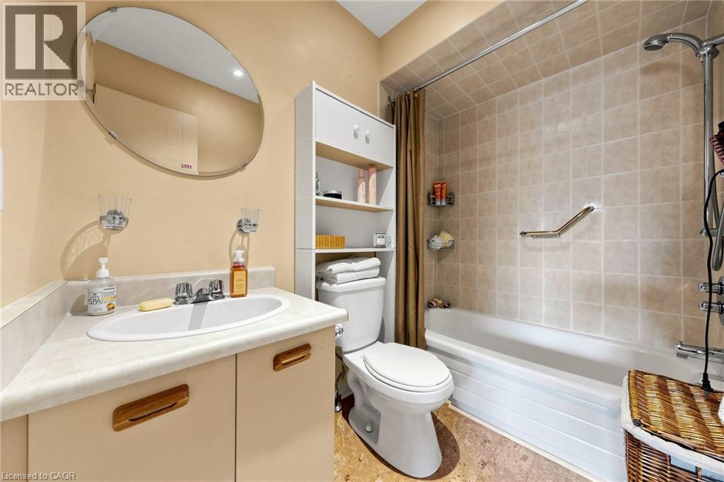 1380 Hazel Mccleary Drive, Oakville, Ontario  L6J 7B1 - Photo 20 - 40860660