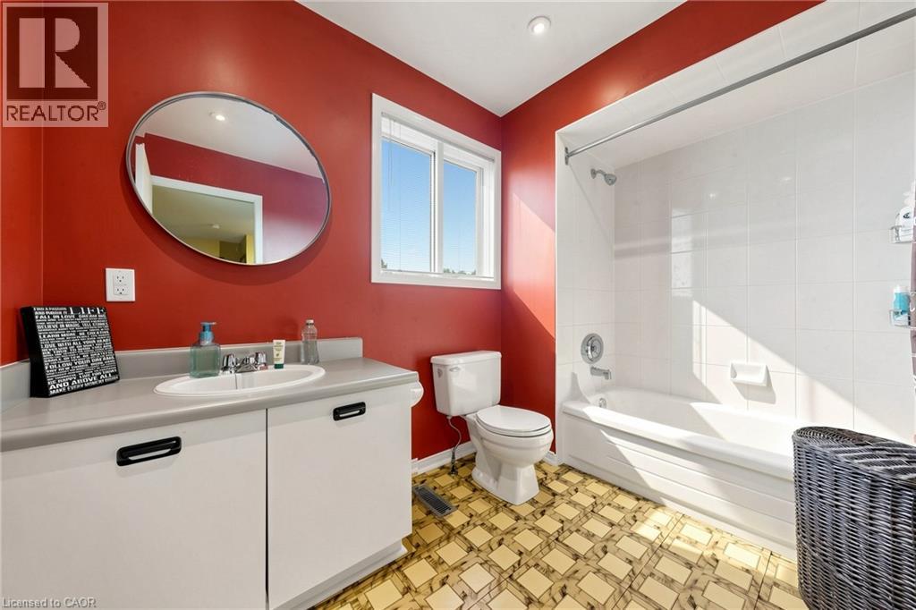 1380 Hazel Mccleary Drive, Oakville, Ontario  L6J 7B1 - Photo 25 - 40860660