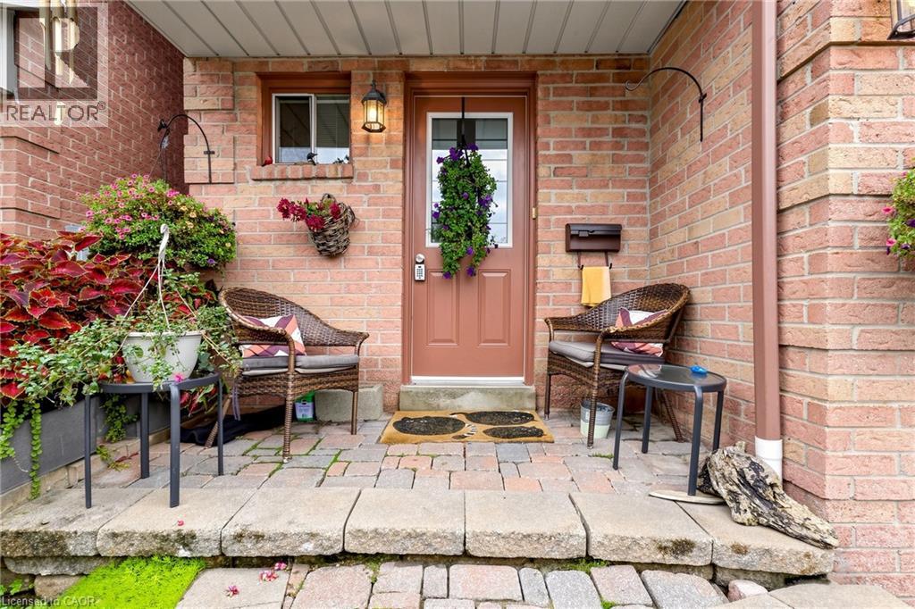 1380 Hazel Mccleary Drive, Oakville, Ontario  L6J 7B1 - Photo 4 - 40860660