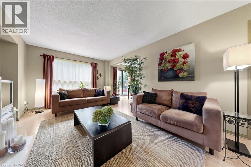 1380 Hazel Mccleary Drive, Oakville, Ontario  L6J 7B1 - Photo 7 - 40860660