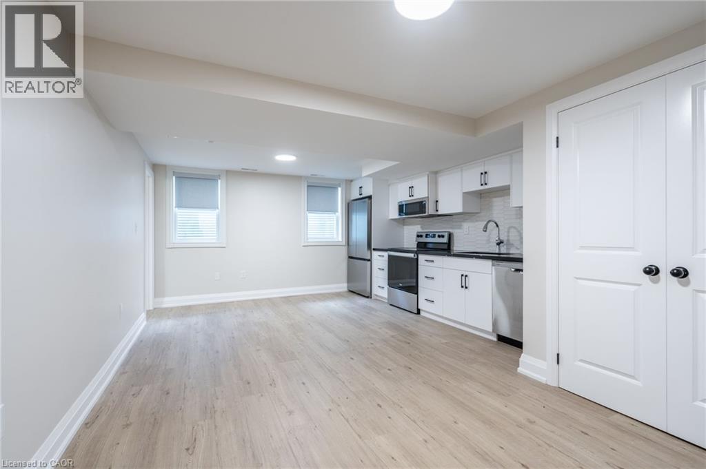 80 Irene Avenue Unit# D, Stoney Creek, Ontario  L8G 2B2 - Photo 3 - 40860444