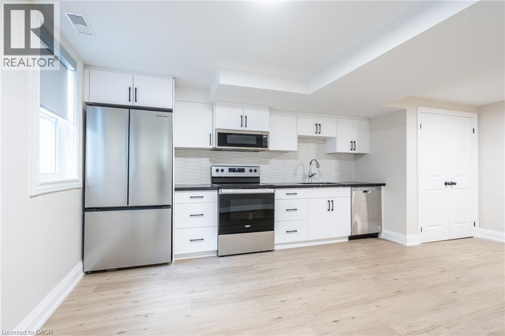 80 Irene Avenue Unit# D, Stoney Creek, Ontario  L8G 2B2 - Photo 4 - 40860444
