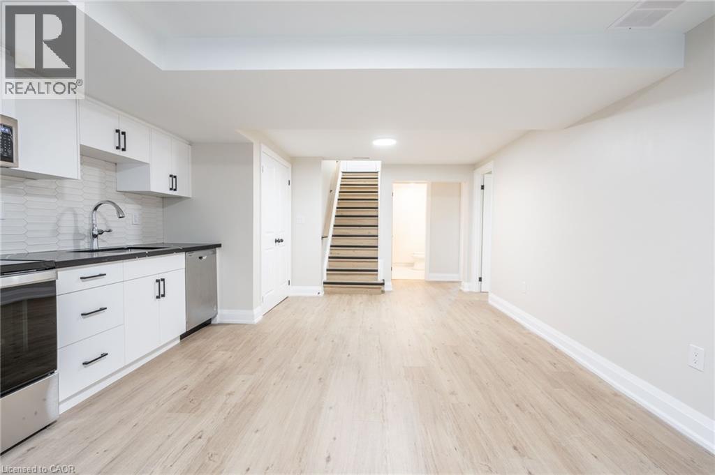 80 Irene Avenue Unit# D, Stoney Creek, Ontario  L8G 2B2 - Photo 6 - 40860444
