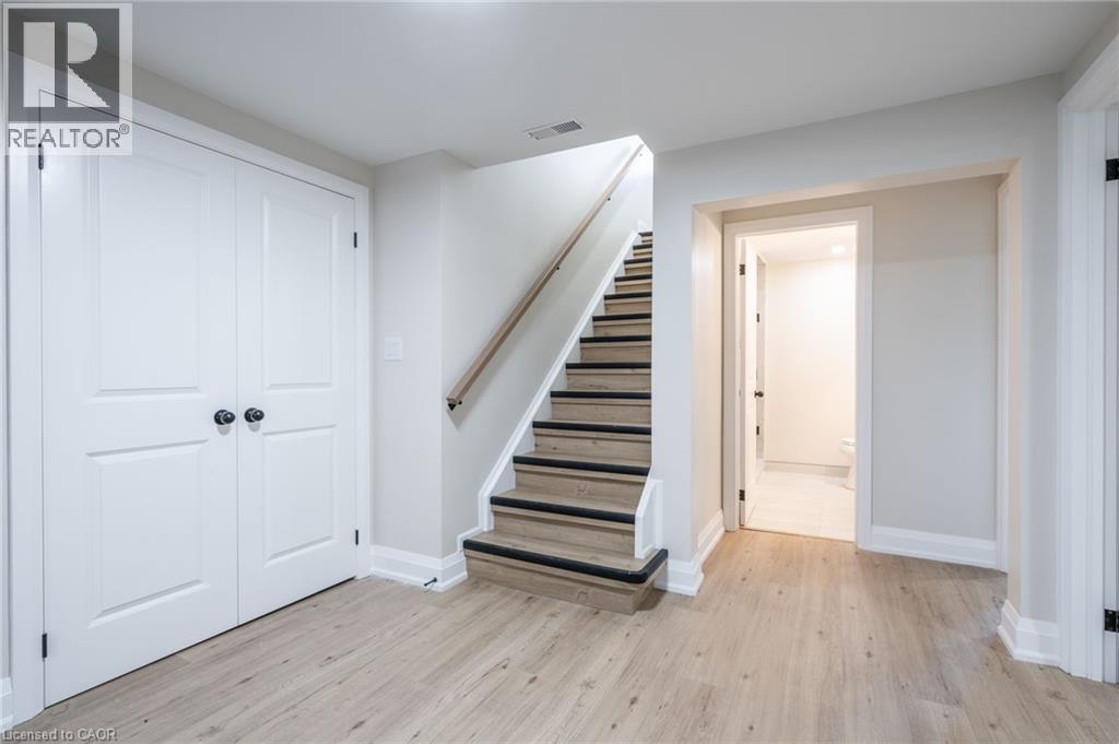 80 Irene Avenue Unit# D, Stoney Creek, Ontario  L8G 2B2 - Photo 7 - 40860444