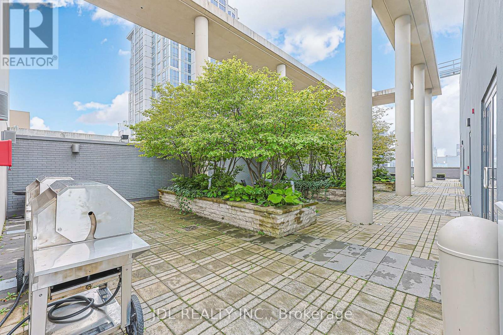 1105 - 770 Bay Street, Toronto, Ontario  M5G 0A6 - Photo 39 - C13745114