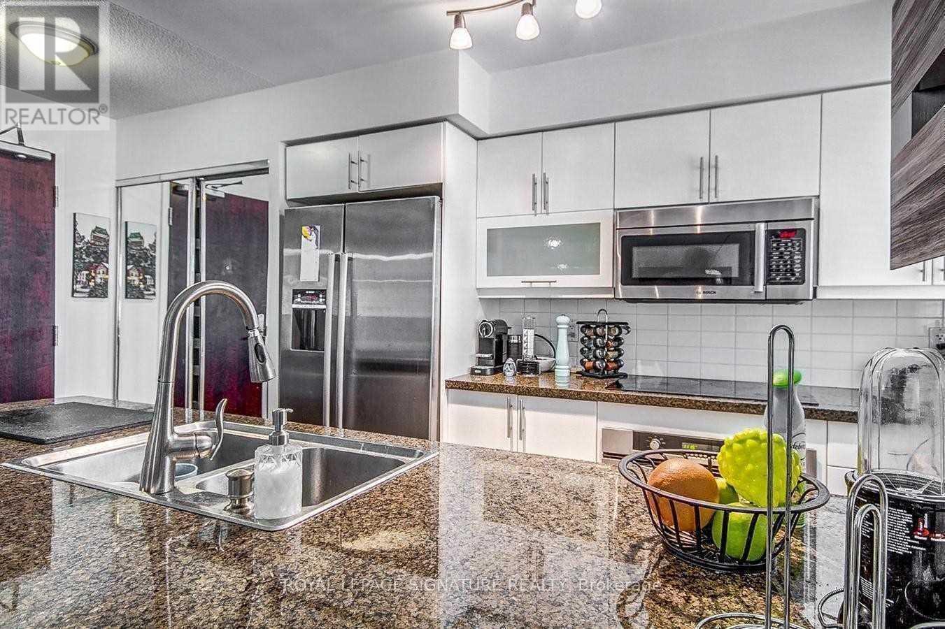 503 - 35 Balmuto Street, Toronto, Ontario  M4Y 0A3 - Photo 8 - C13745118