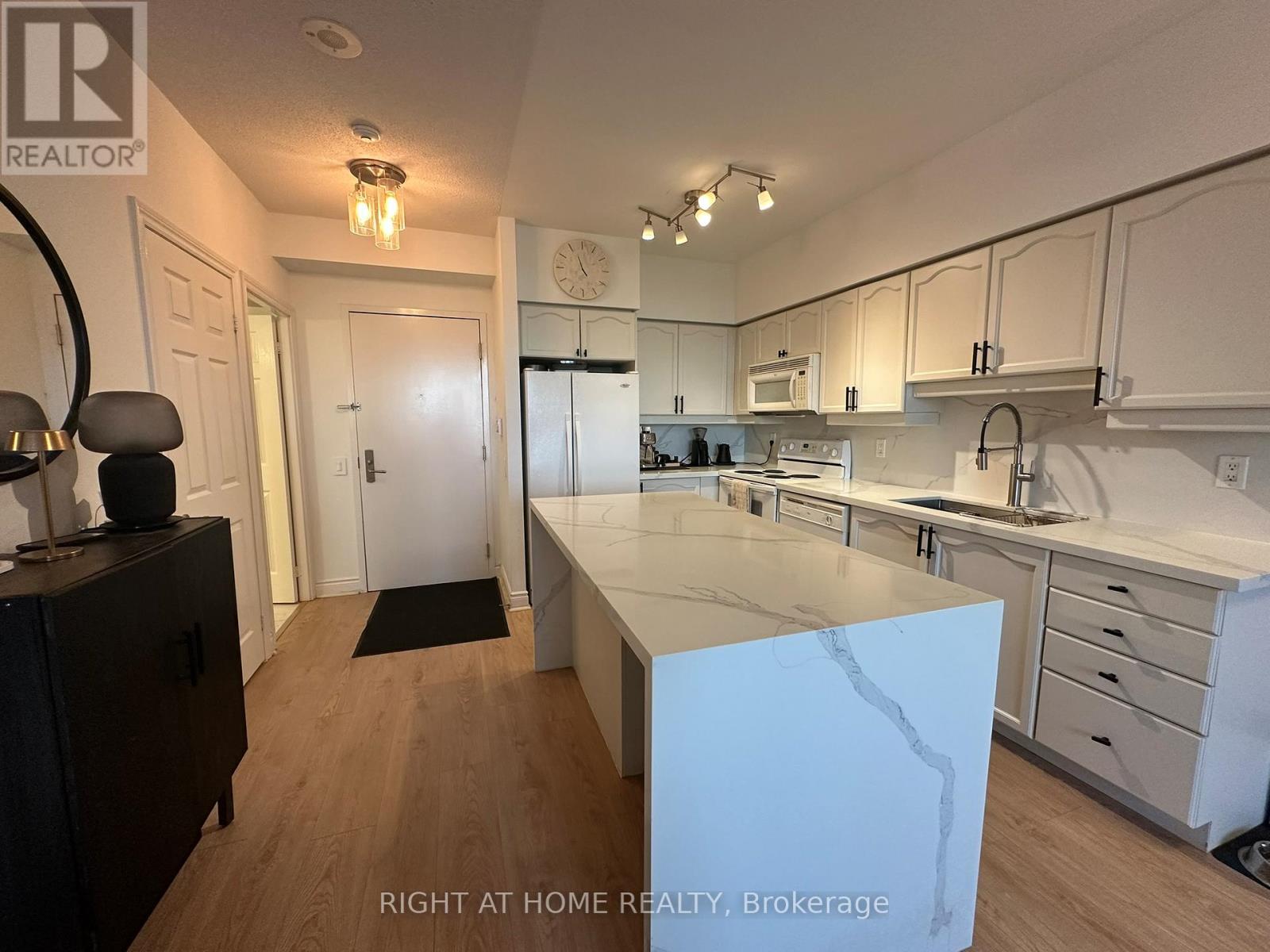 1419 - 80 Harrison Garden Boulevard, Toronto, Ontario  M2N 7E3 - Photo 3 - C13745150