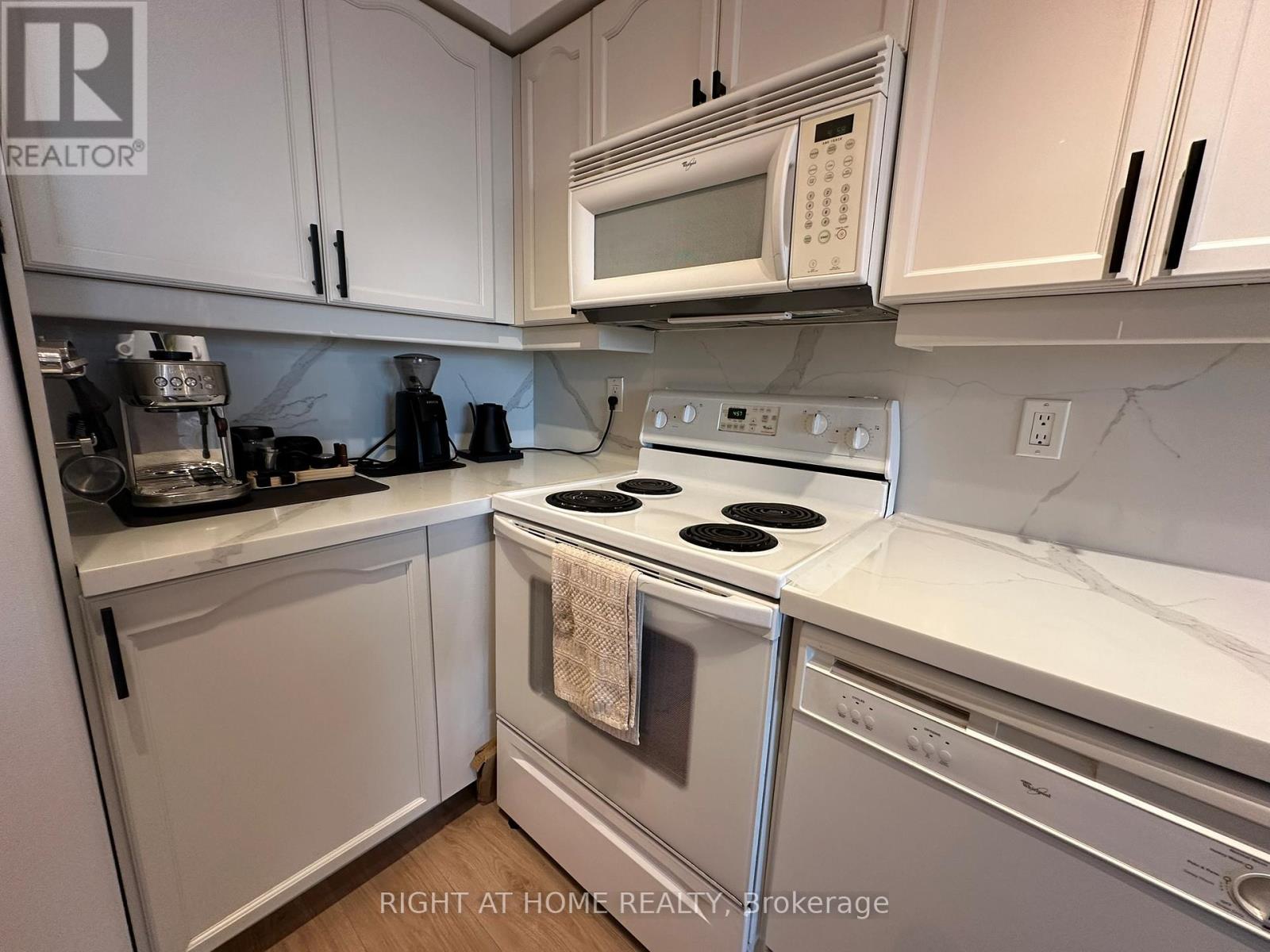 1419 - 80 Harrison Garden Boulevard, Toronto, Ontario  M2N 7E3 - Photo 8 - C13745150