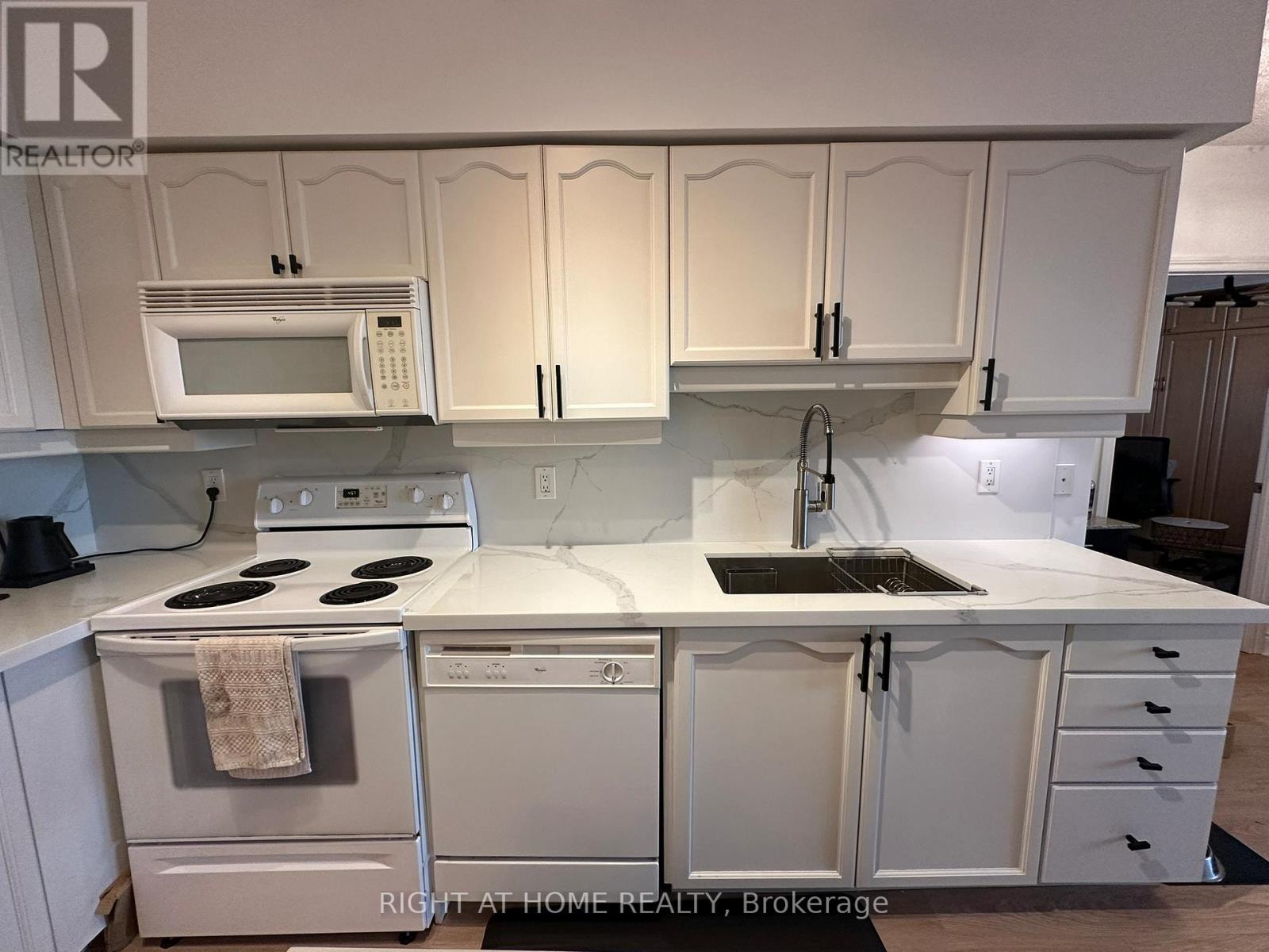 1419 - 80 Harrison Garden Boulevard, Toronto, Ontario  M2N 7E3 - Photo 9 - C13745150