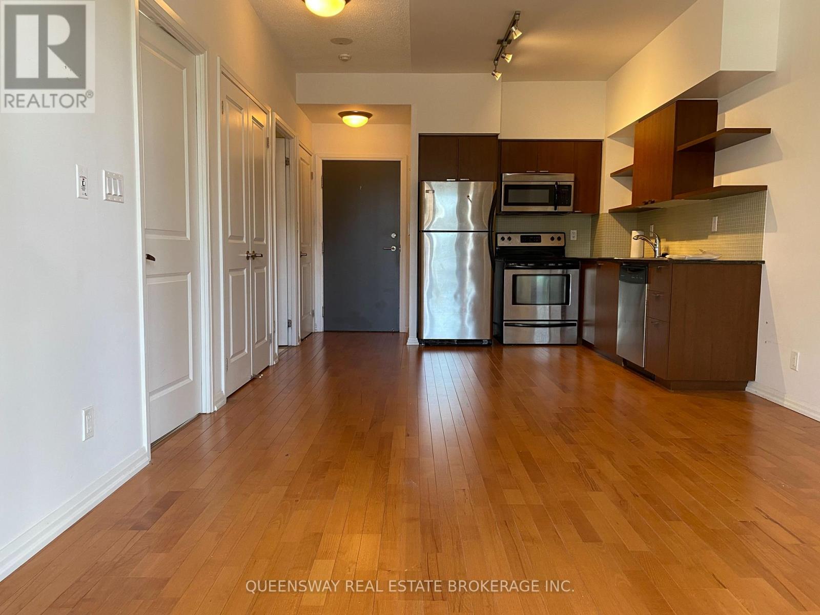 1118 - 35 Hayden Street, Toronto, Ontario  M4Y 3C3 - Photo 2 - C13745212