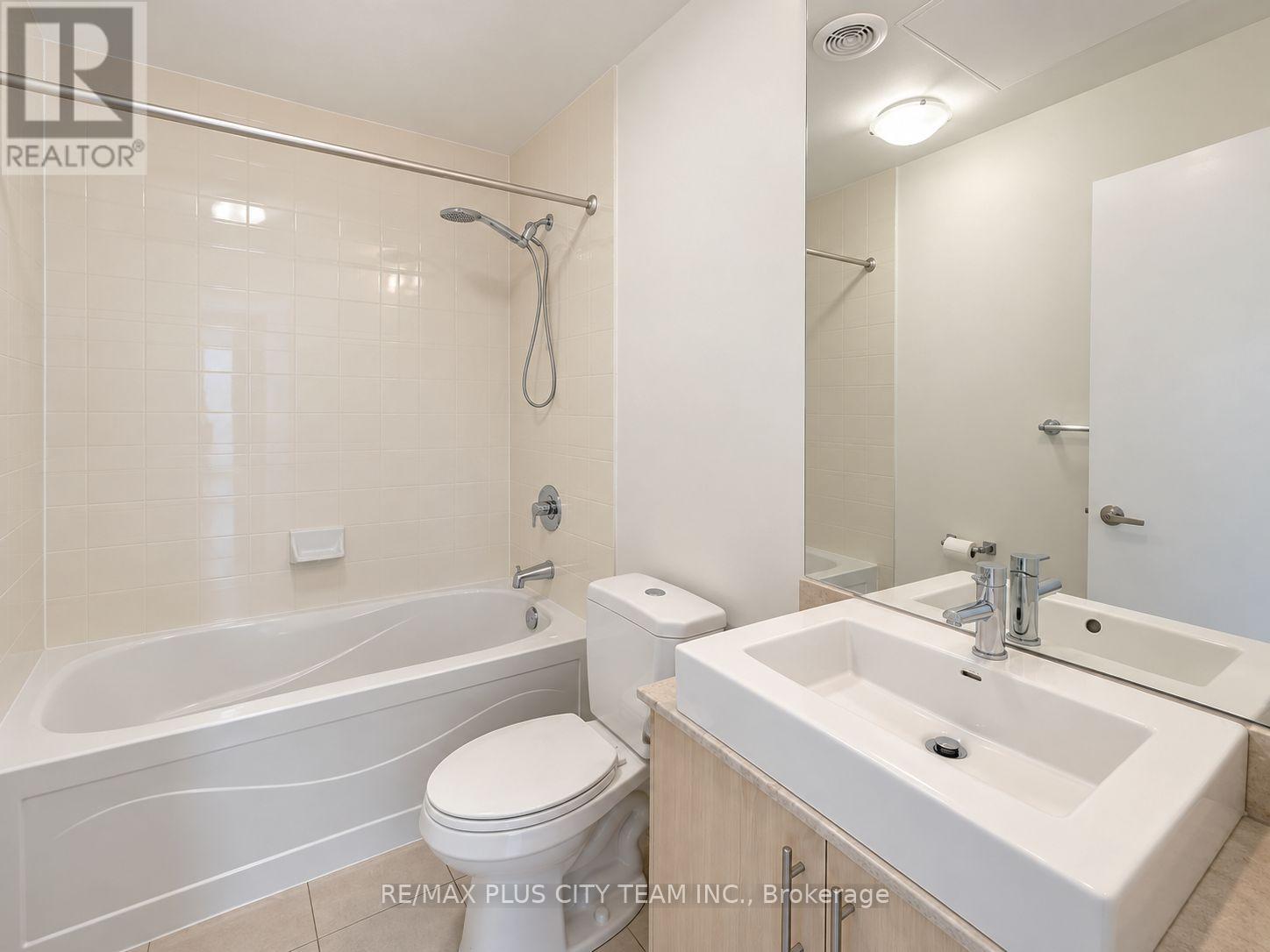 2605 - 65 Bremner Boulevard, Toronto, Ontario  M5J 0A7 - Photo 10 - C13745234