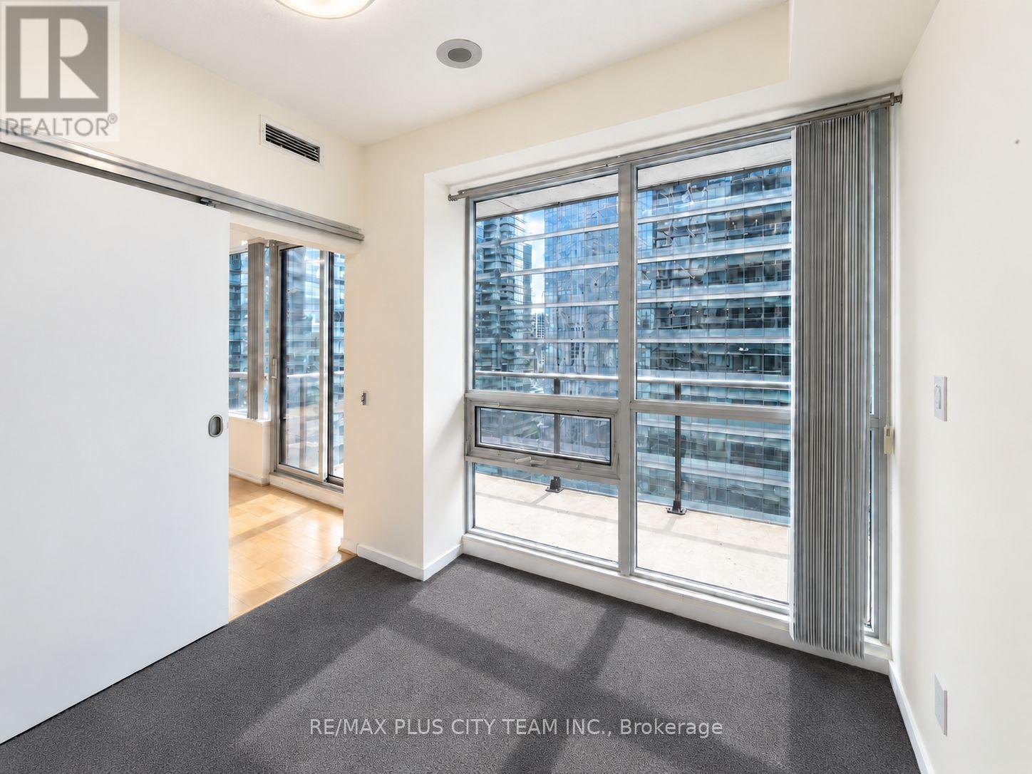2605 - 65 Bremner Boulevard, Toronto, Ontario  M5J 0A7 - Photo 11 - C13745234