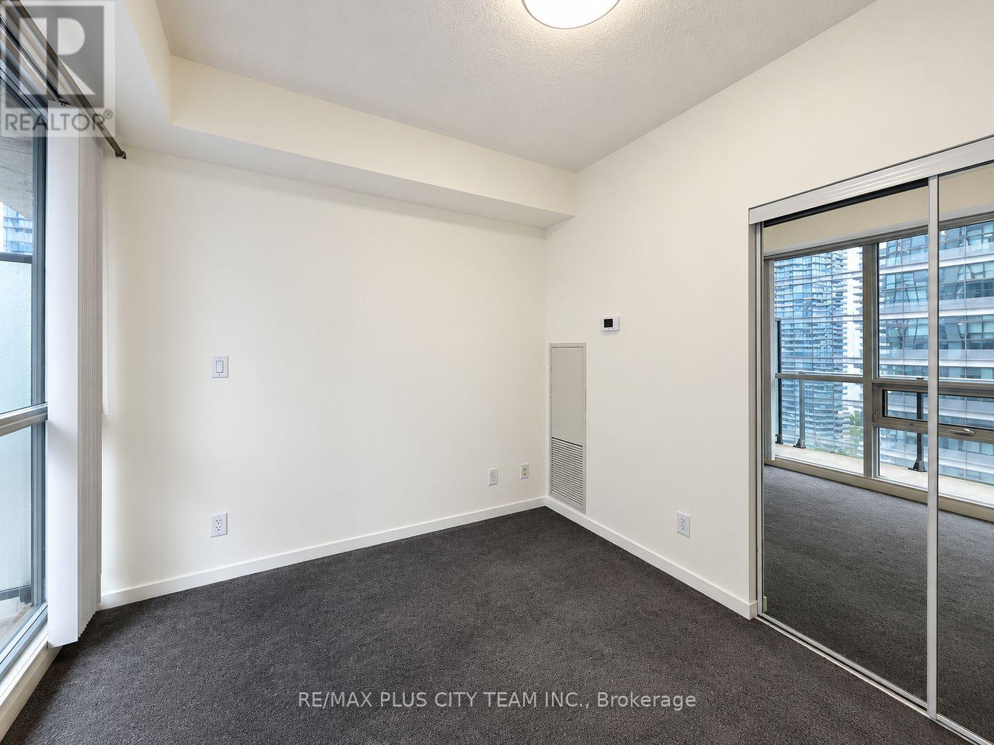 2605 - 65 Bremner Boulevard, Toronto, Ontario  M5J 0A7 - Photo 12 - C13745234