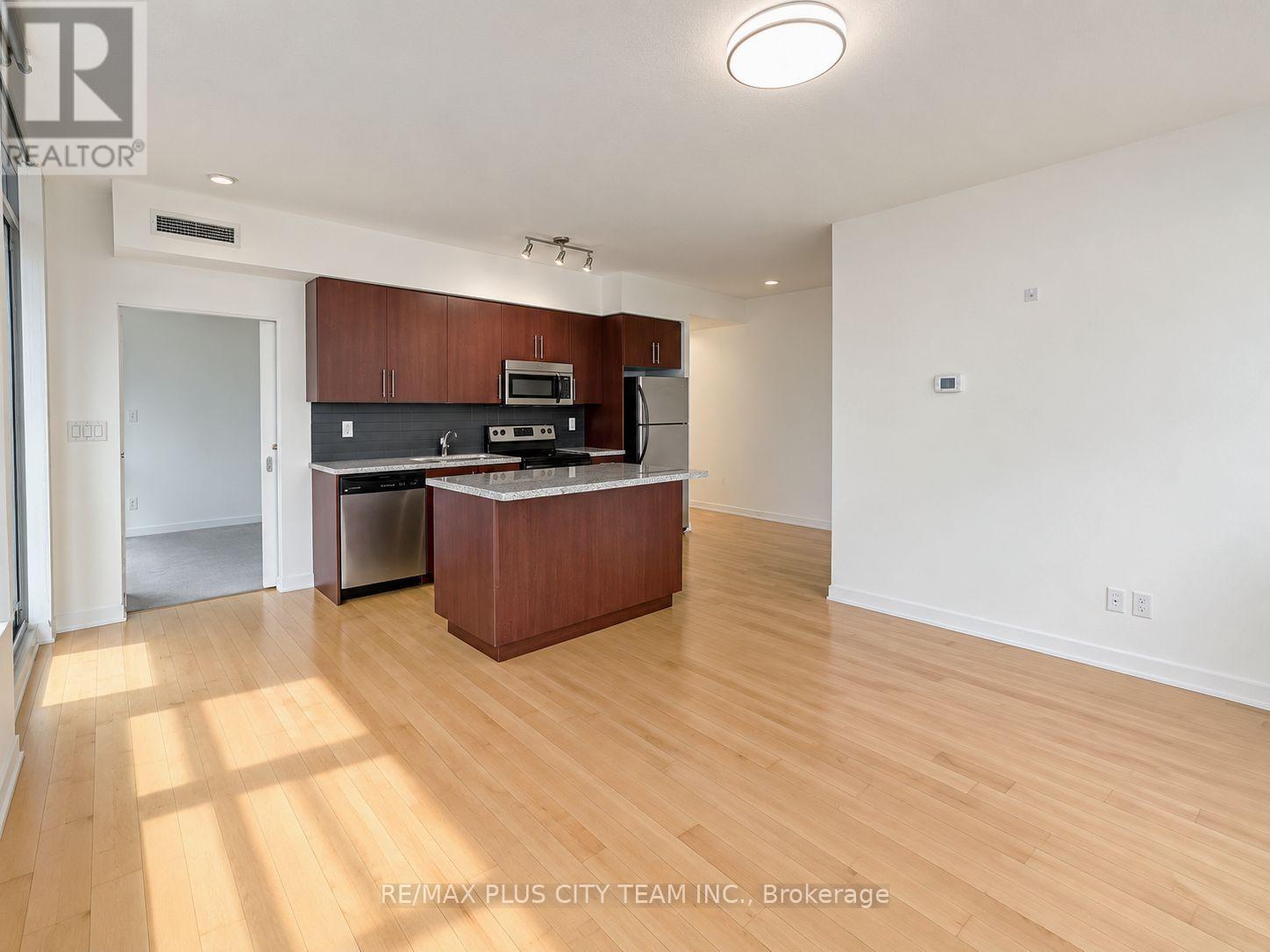 2605 - 65 Bremner Boulevard, Toronto, Ontario  M5J 0A7 - Photo 3 - C13745234