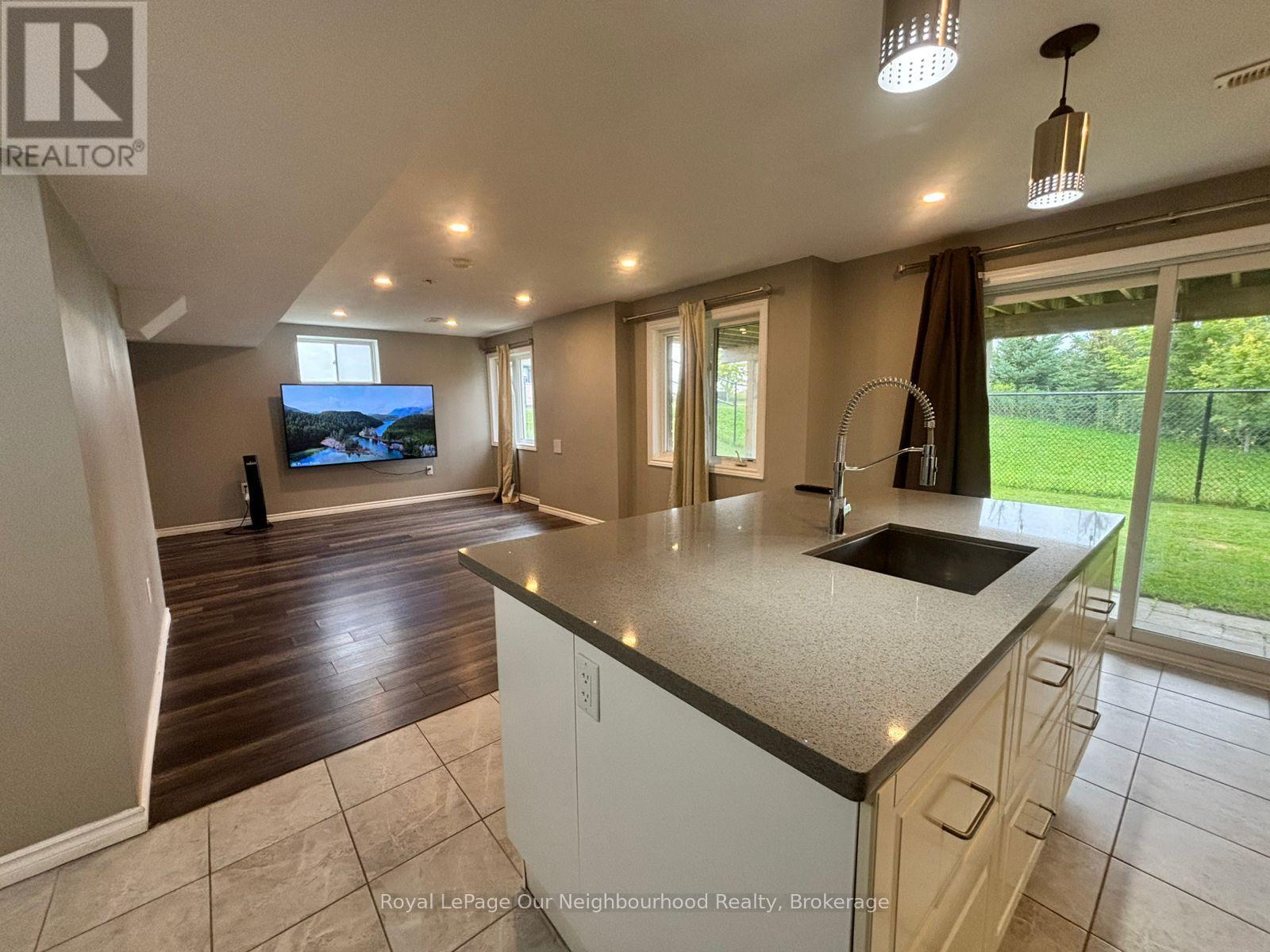 1 Richard Davies Crescent, Clarington, Ontario  L1C 3K2 - Photo 13 - E13745138