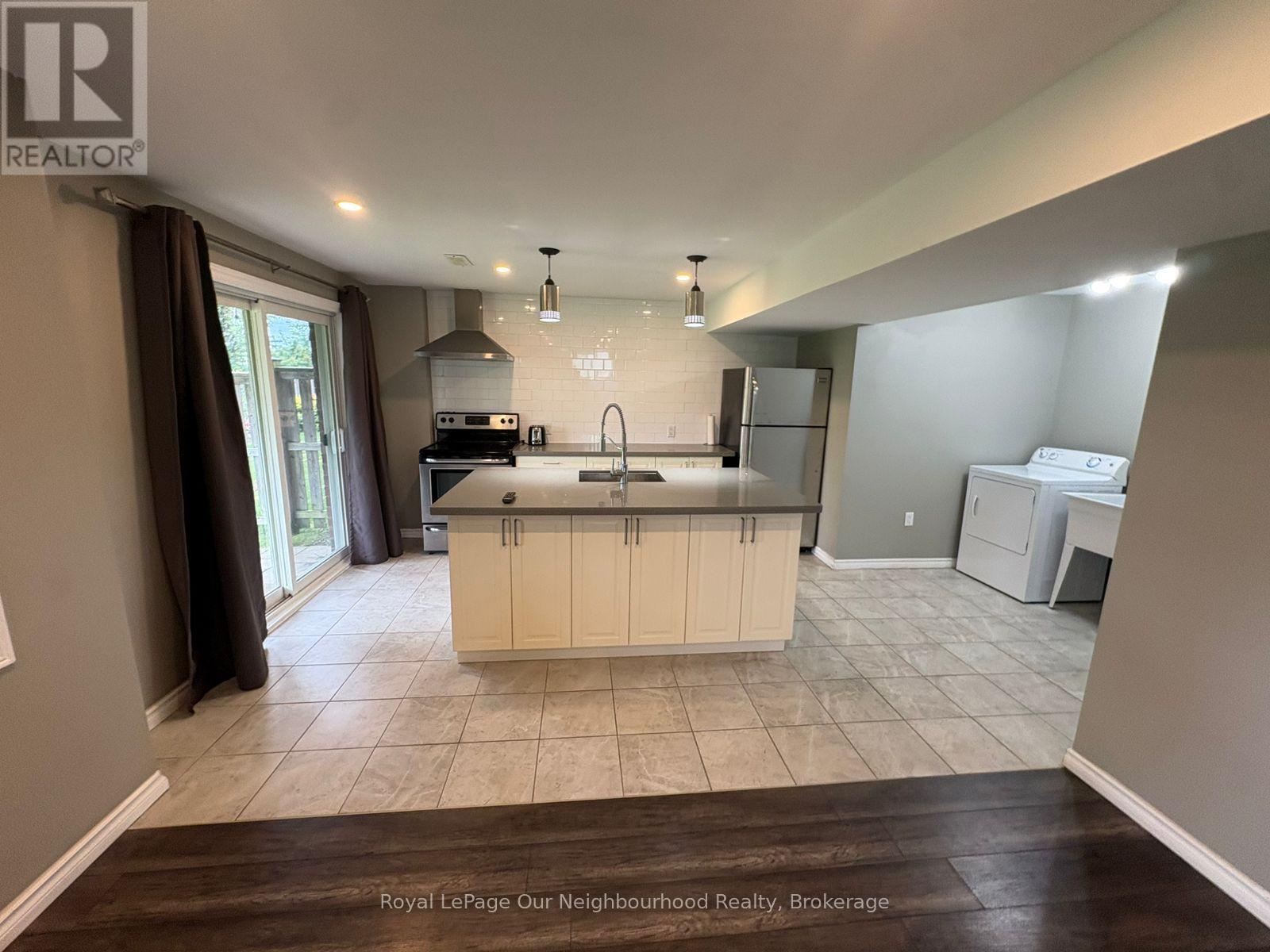1 Richard Davies Crescent, Clarington, Ontario  L1C 3K2 - Photo 6 - E13745138