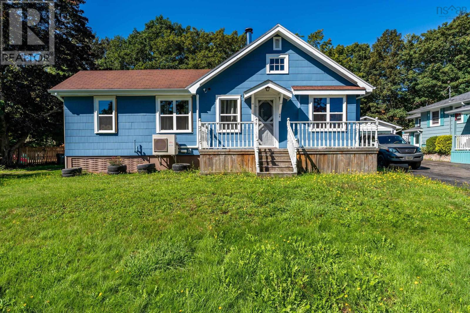 79 Second Avenue, Digby, Nova Scotia  B0V 1A0 - Photo 2 - 202622390