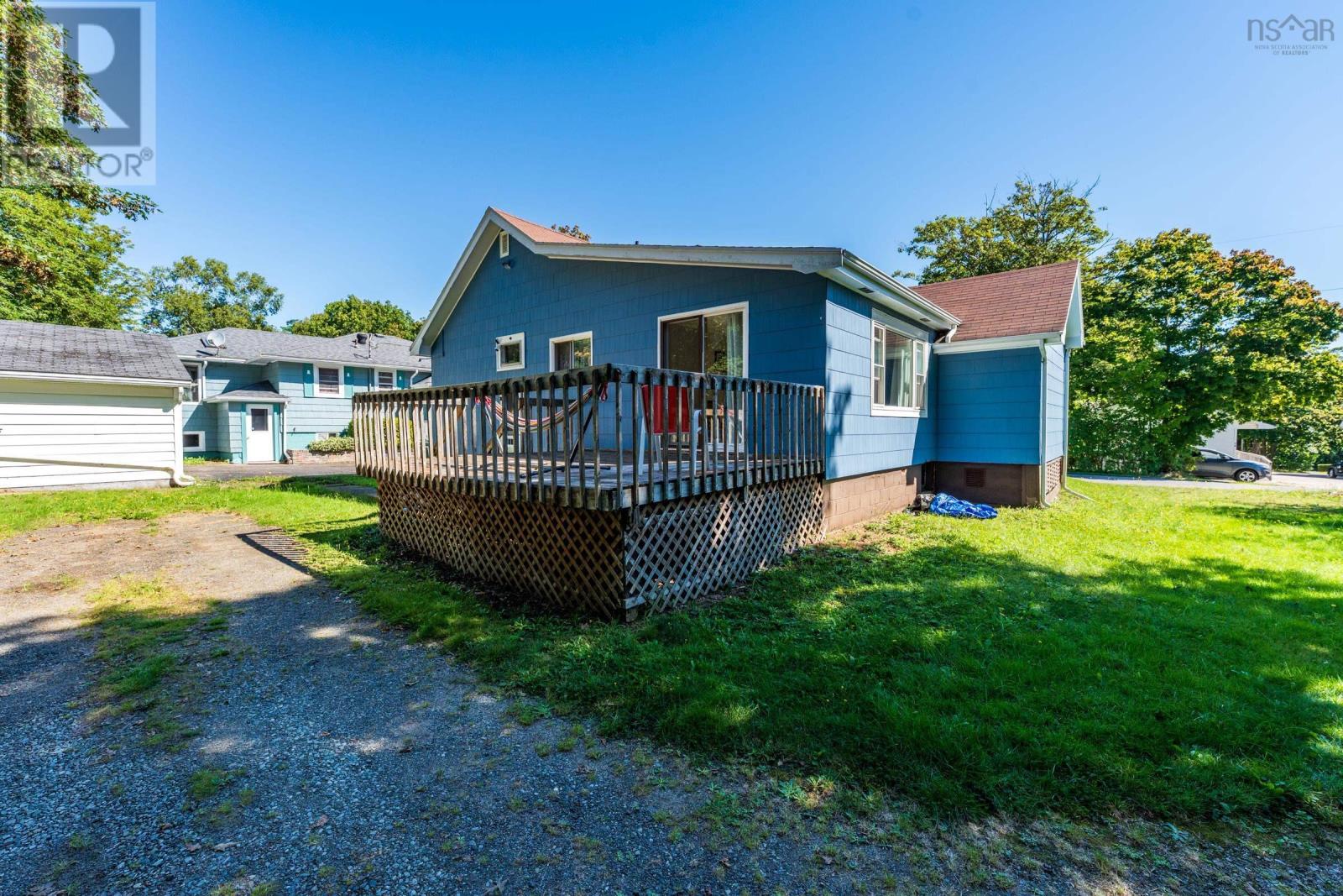 79 Second Avenue, Digby, Nova Scotia  B0V 1A0 - Photo 29 - 202622390