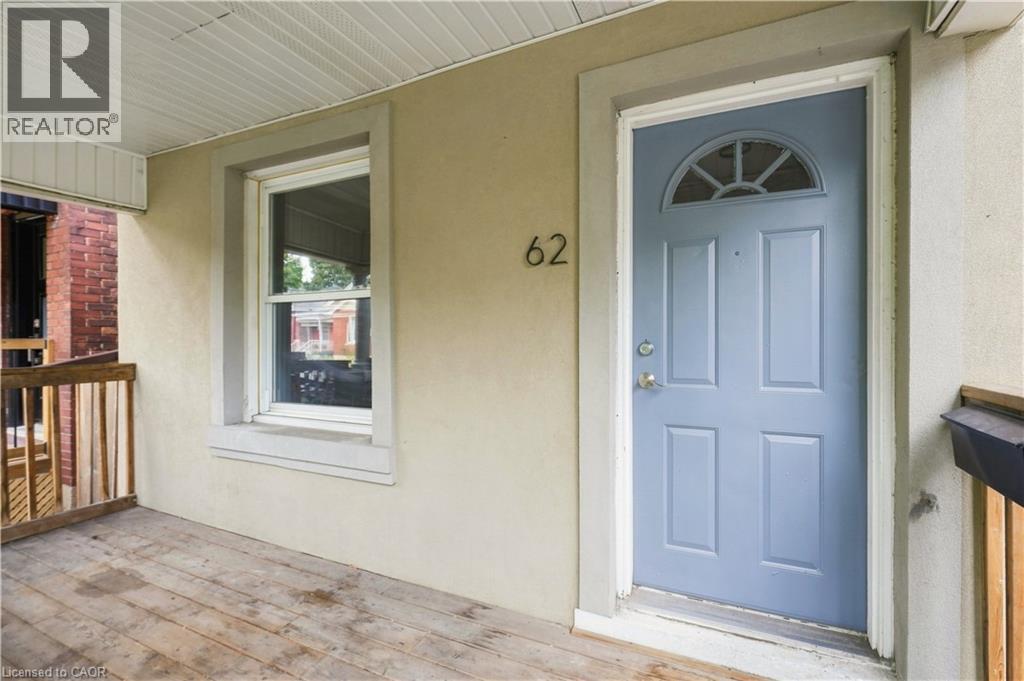 62 Cedar Avenue, Hamilton, Ontario  L8M 3A8 - Photo 2 - 40857722