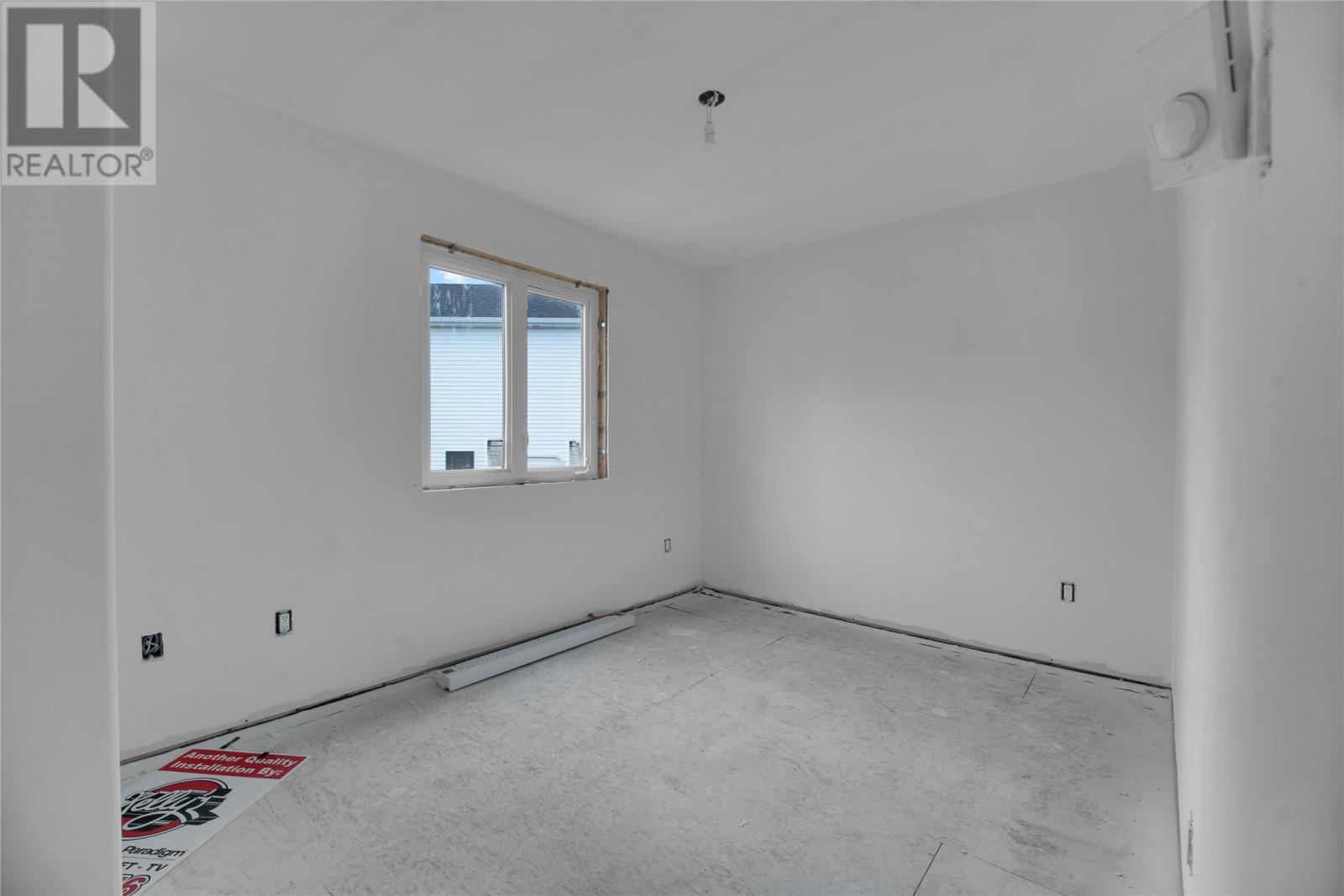 7 Prominence Place, Paradise — photo 9