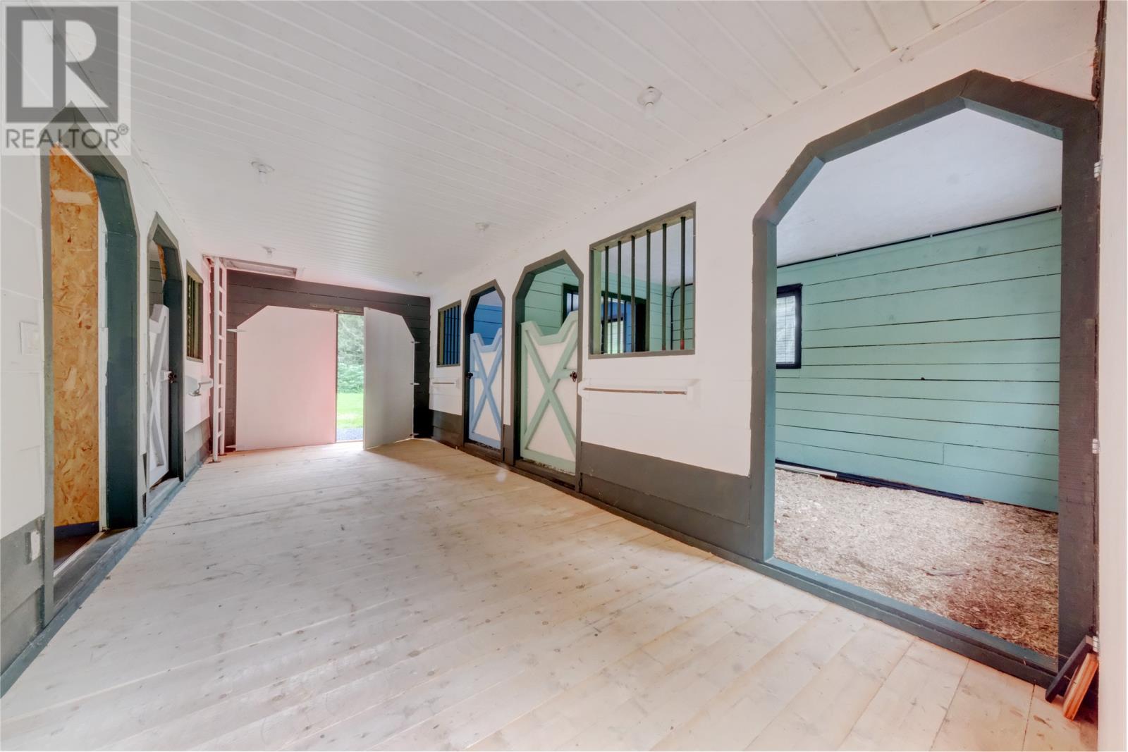 3 Birch Street, Humber Village — photo 43
