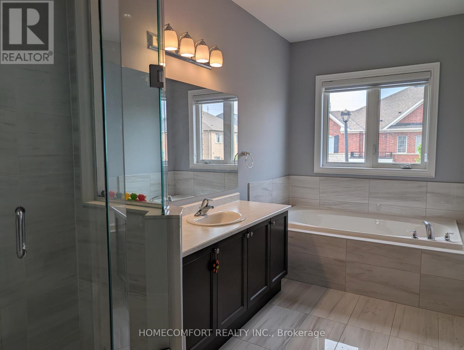 230 Paradelle Drive, Richmond Hill, Ontario  L4E 0E4 - Photo 33 - N13745188