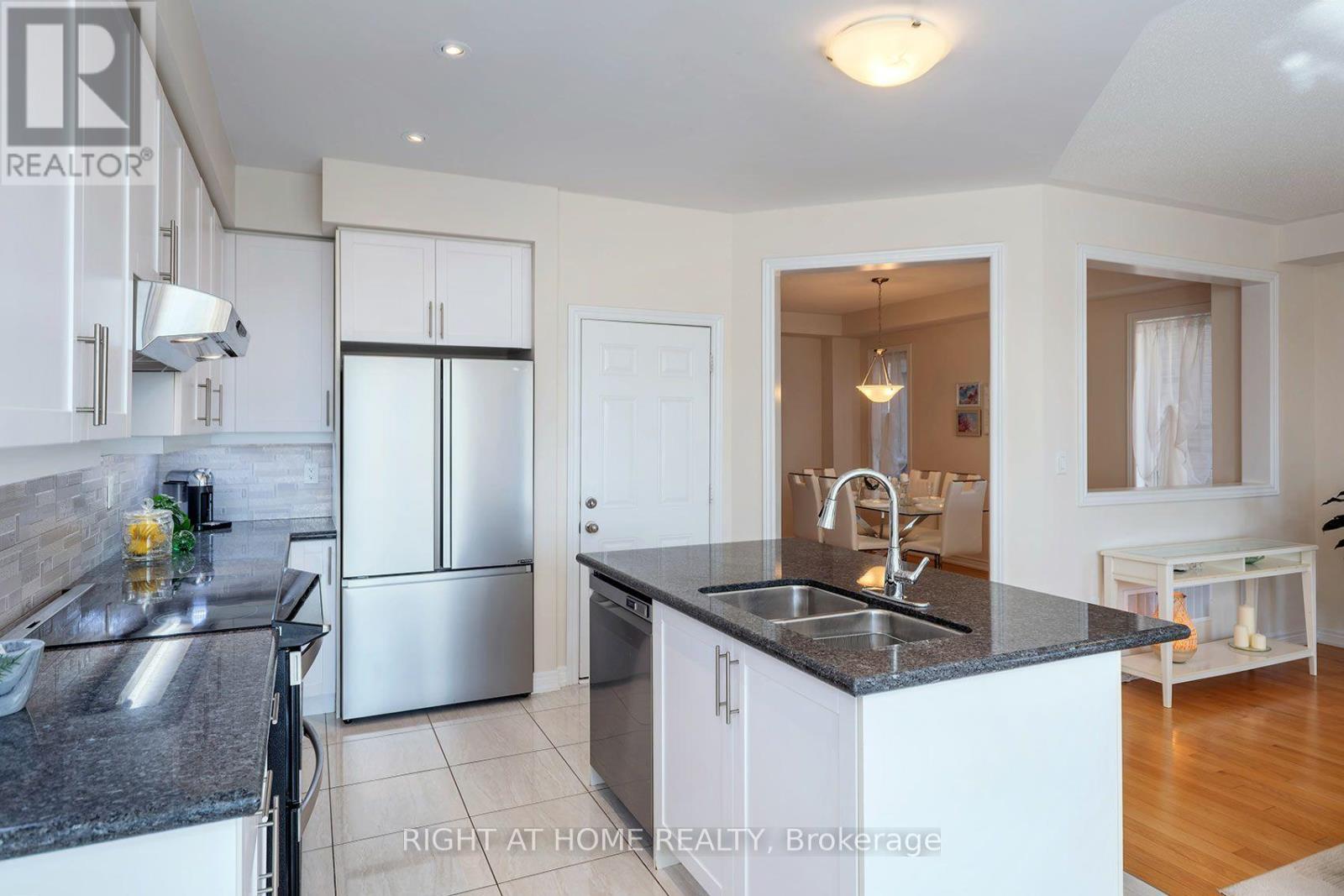 43 Hopewell Street, Vaughan, Ontario  L4H 3Y1 - Photo 12 - N13745192