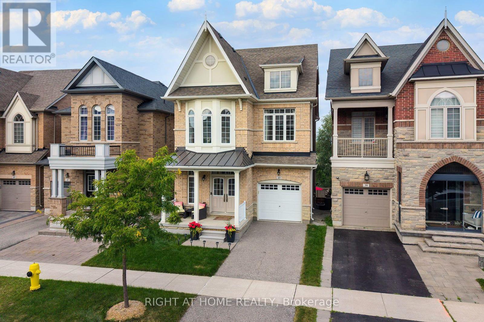 43 Hopewell Street, Vaughan, Ontario  L4H 3Y1 - Photo 4 - N13745192