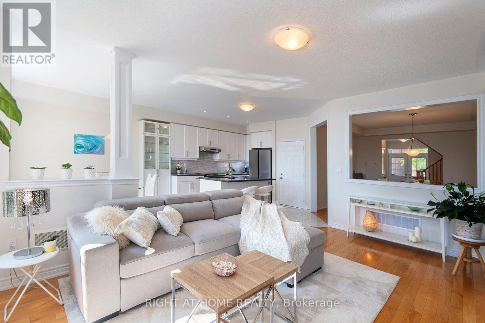 43 Hopewell Street, Vaughan, Ontario  L4H 3Y1 - Photo 9 - N13745192