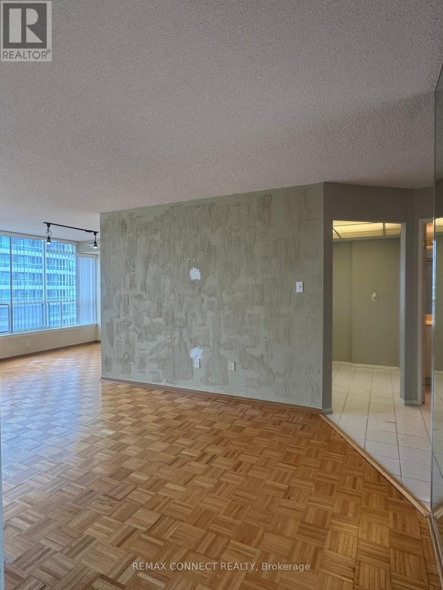 1908 - 55 Elm Drive W, Mississauga, Ontario  L5B 3Z3 - Photo 11 - W13745096