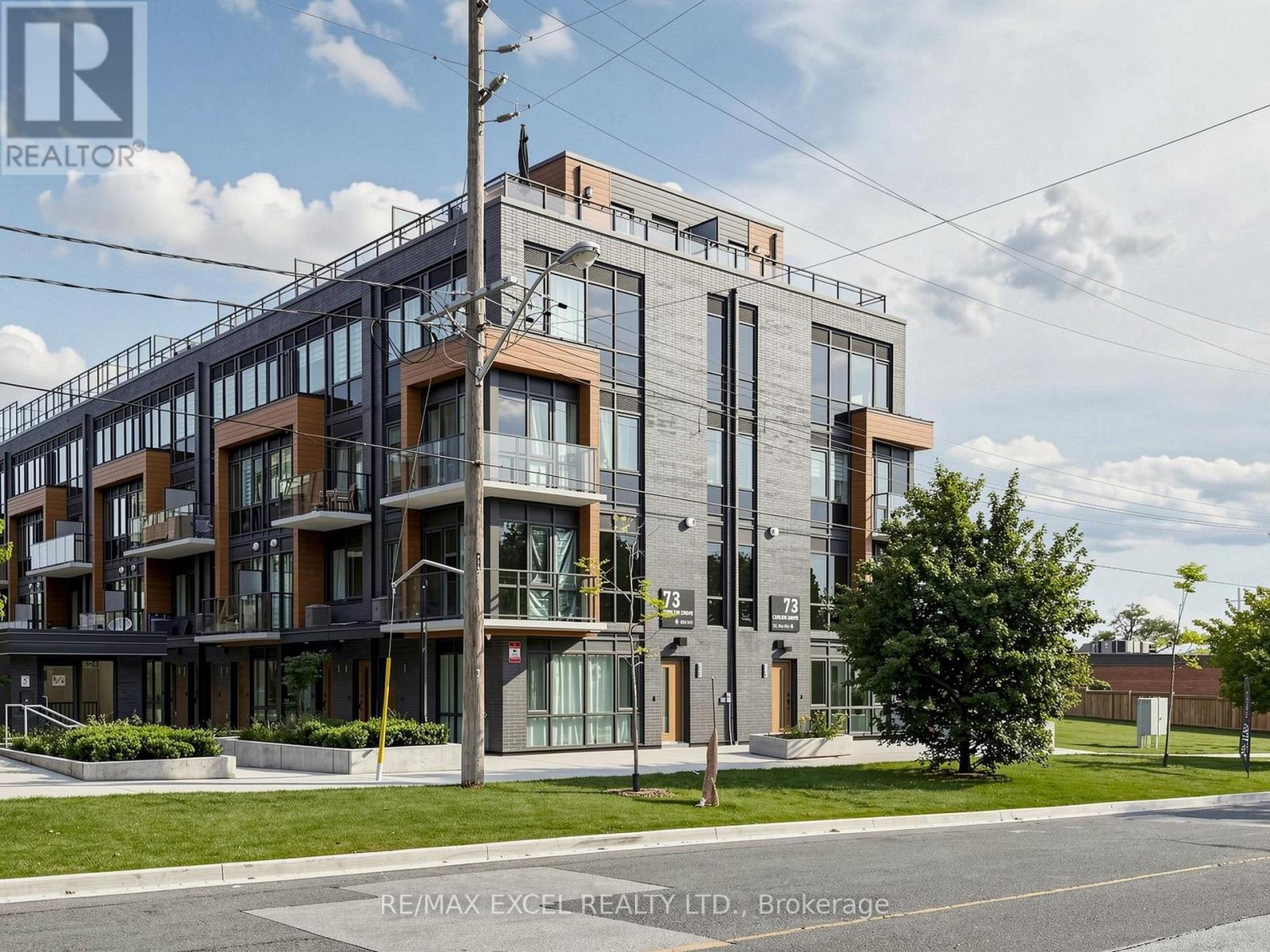 25 - 73 CURLEW DRIVE, Toronto, Ontario