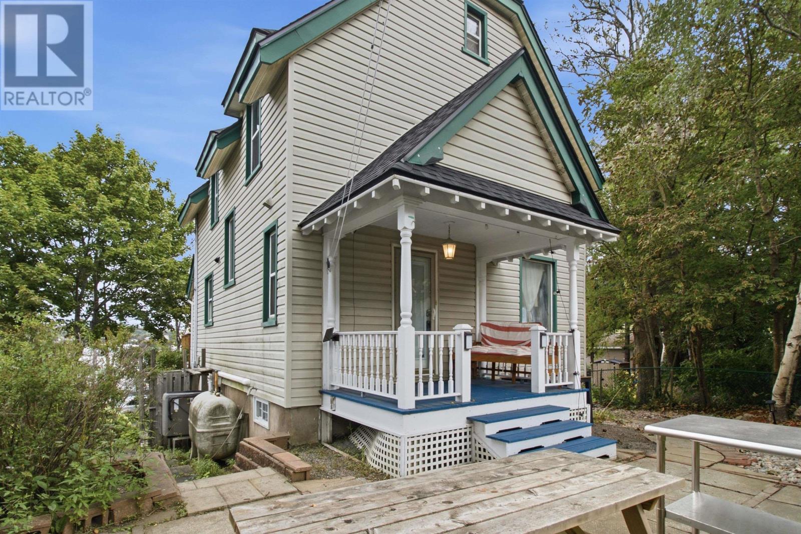 3622 Barrington Street, Halifax, Nova Scotia  B3K 2Y2 - Photo 1 - 202622440