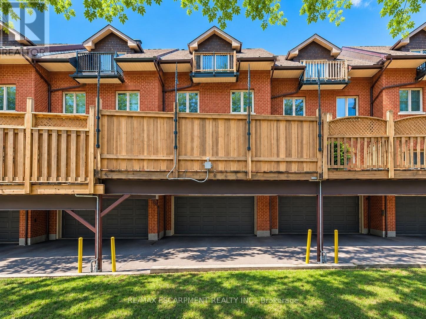 45 Tradewind Drive, Oakville, Ontario  L6L 6K9 - Photo 47 - W13741964